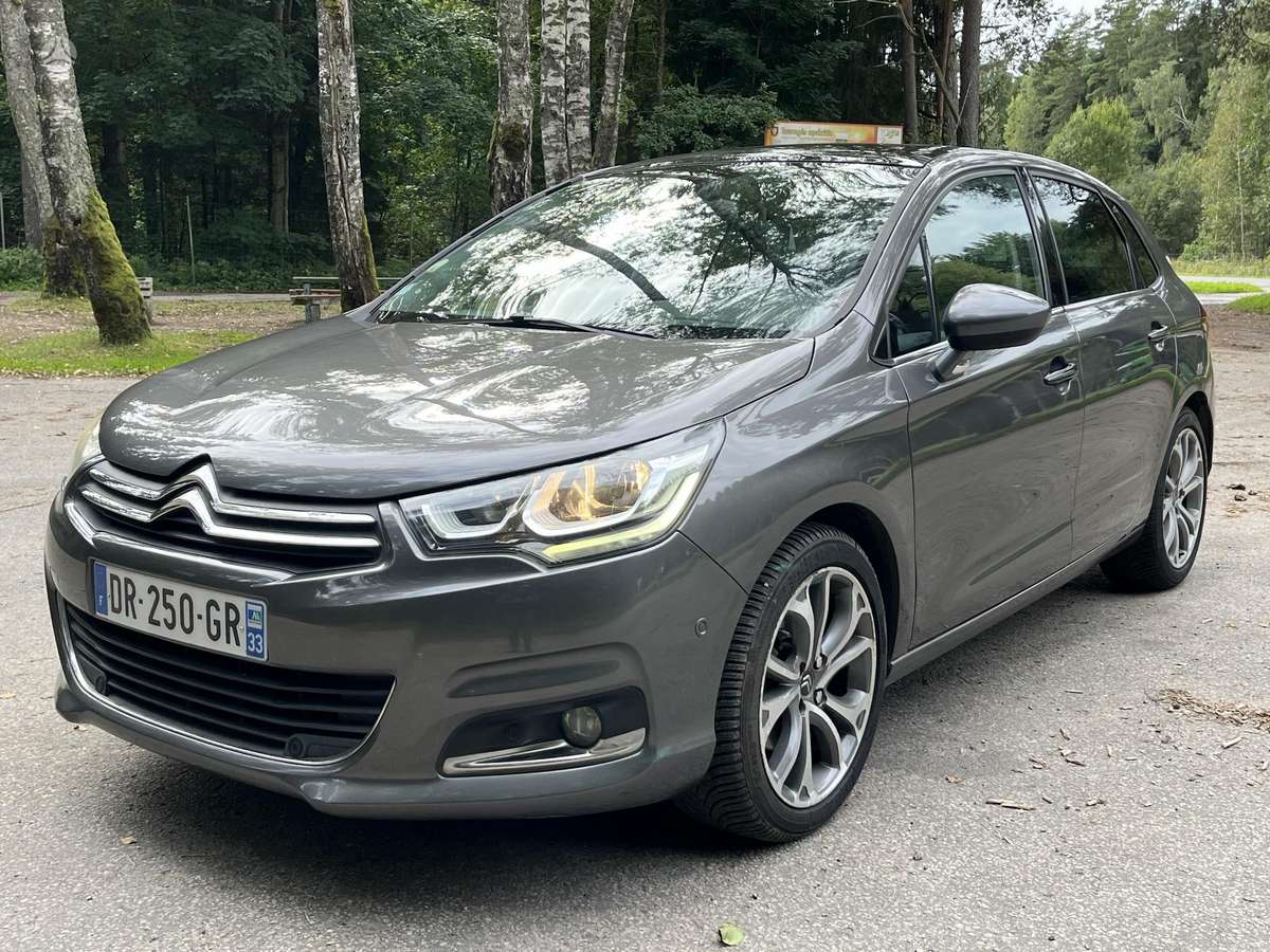 Citroen C4, 2.0 l., hatchback