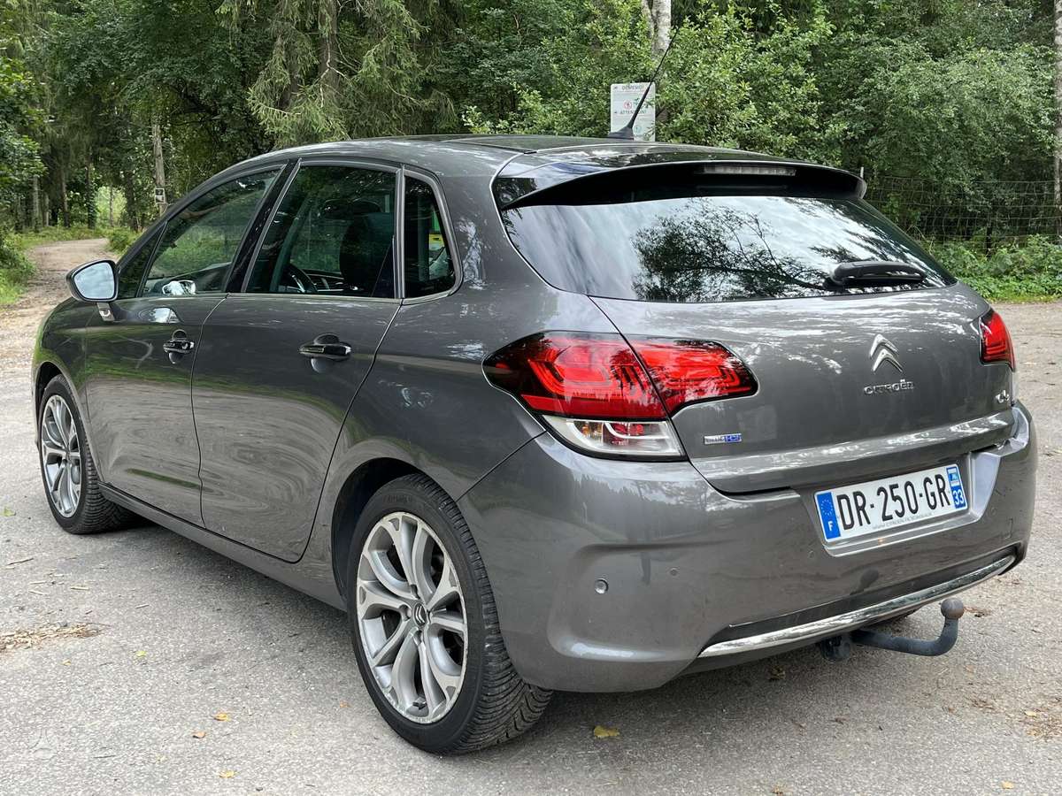 Citroen C4, 2.0 l., hatchback