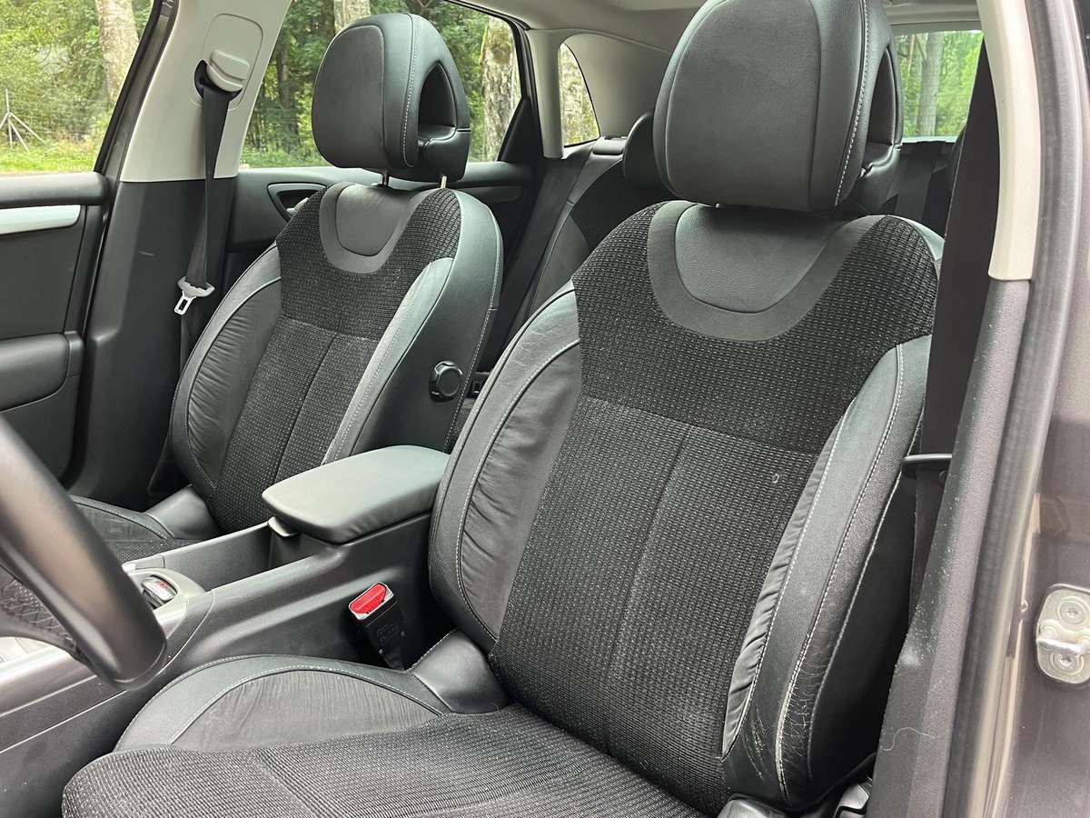 Citroen C4, 2.0 l., Хэтчбек