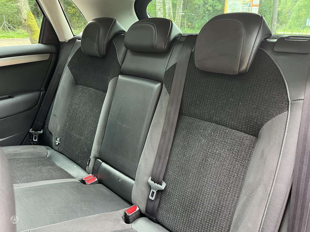 Citroen C4, 2.0 l., Хэтчбек