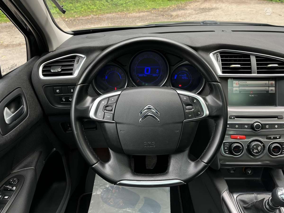 Citroen C4, 2.0 l., Хэтчбек
