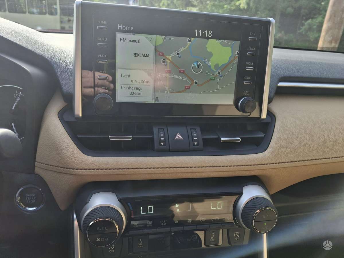 Toyota RAV4 - 11