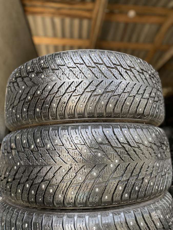 Nokian, winter 225/55 R17
