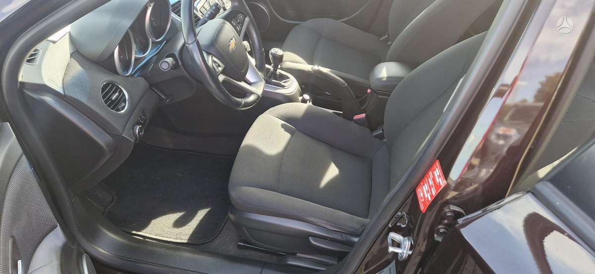 Chevrolet Cruze, 1.4 l., Универсал
