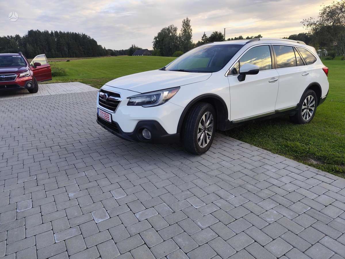 Subaru Outback, 3.6 l., Минивэн