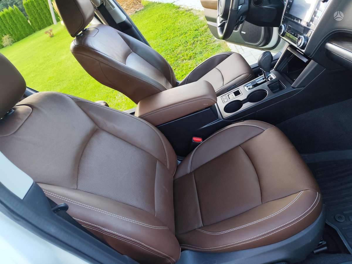Subaru Outback, 3.6 l., Минивэн