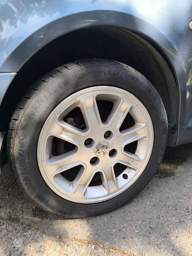 Peugeot 1007 - 8