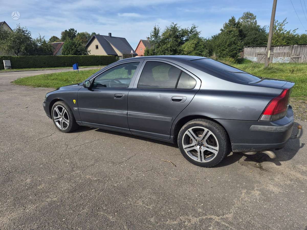 Volvo S60 - 2