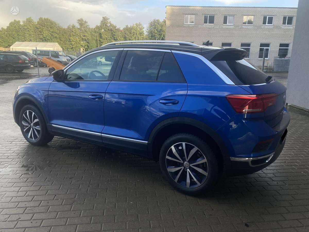 Volkswagen T-Roc - 9
