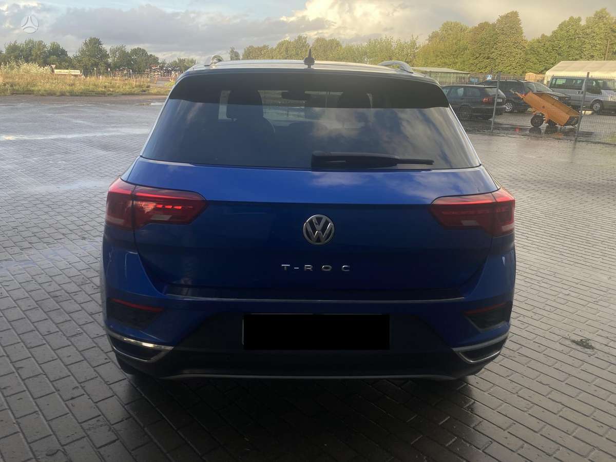 Volkswagen T-Roc - 11