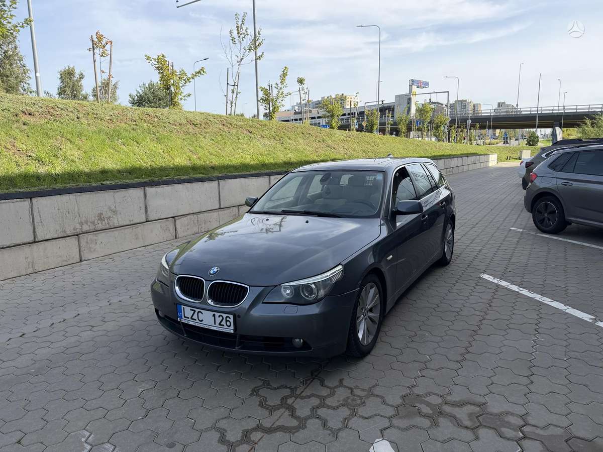 BMW 525, 2.5 l., Универсал