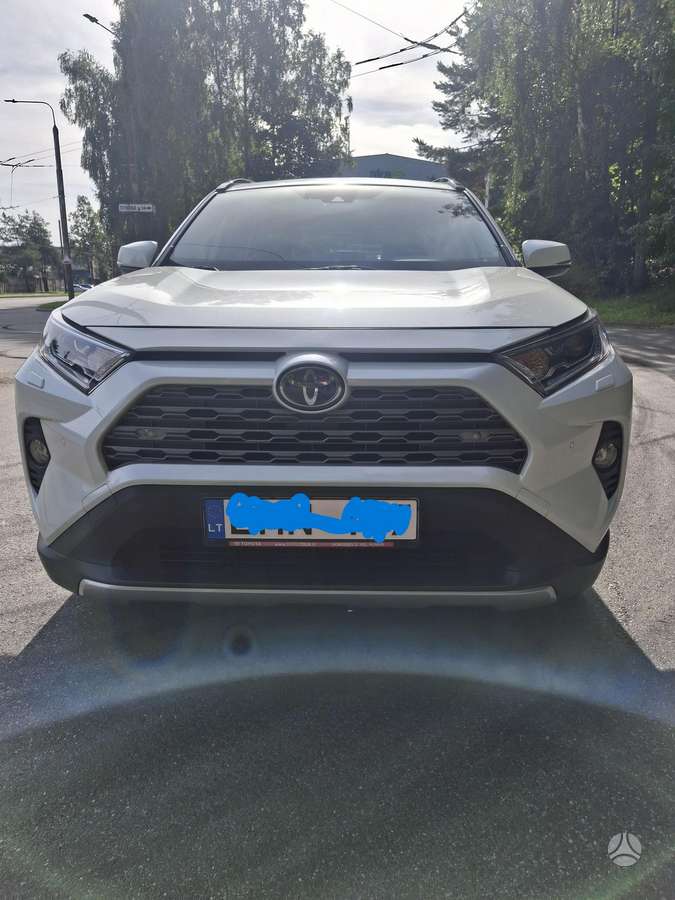 Toyota RAV4 - 4