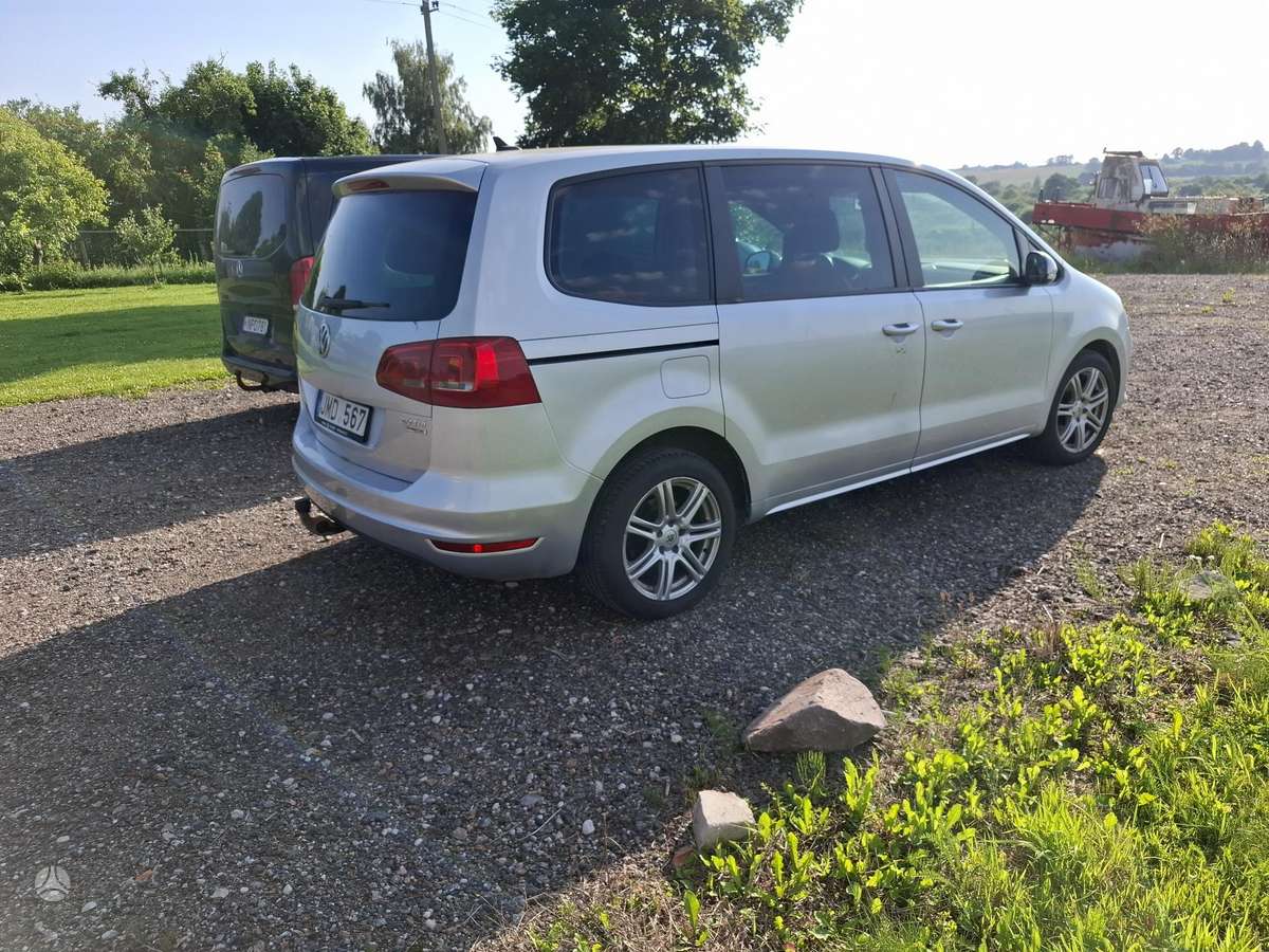 Volkswagen Sharan - 2