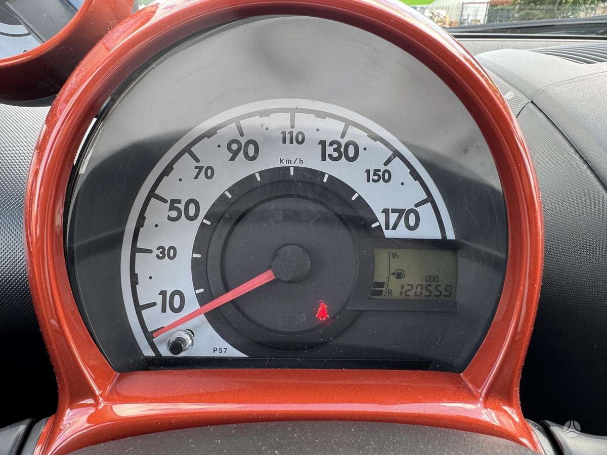 Toyota Aygo, 1.0 l., hatchback