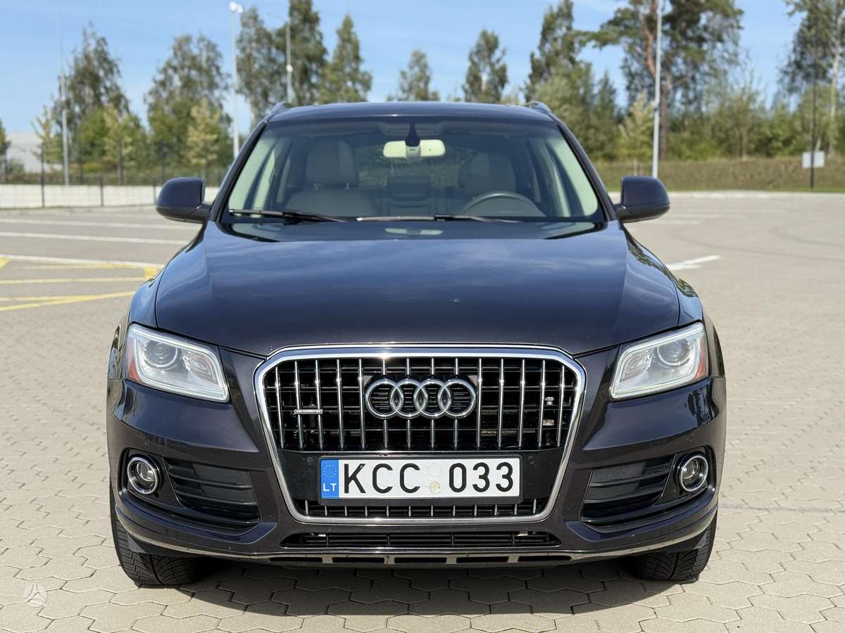 Audi Q5, 2.0 l., Внедорожник / Кроссовер
