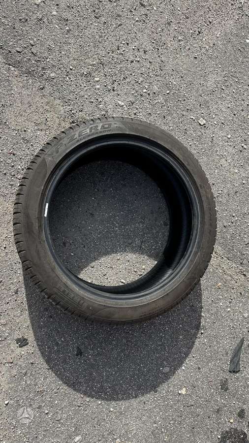 Pirelli PZERO, universalios 235/45 R19