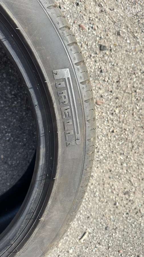 Pirelli PZERO, universalios 235/45 R19