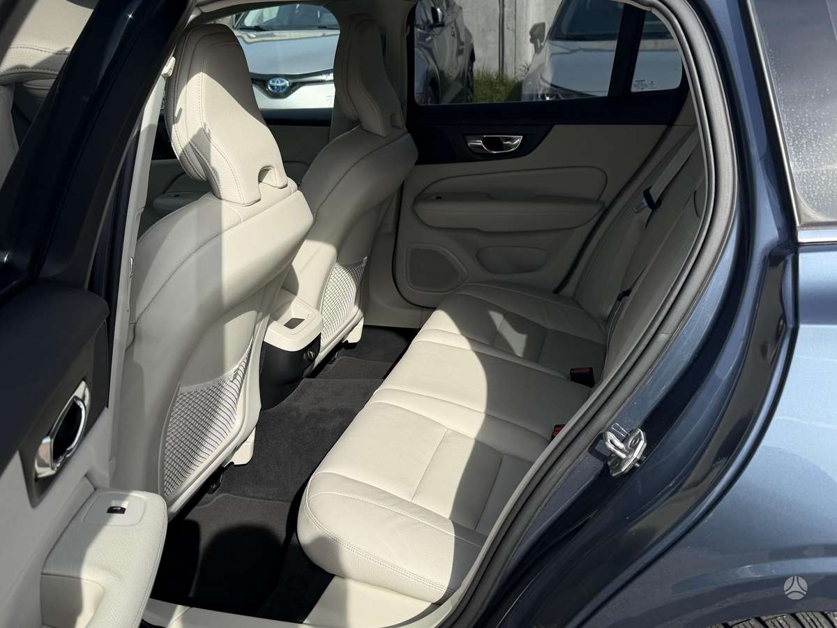Volvo V60, 2.4 l., Универсал