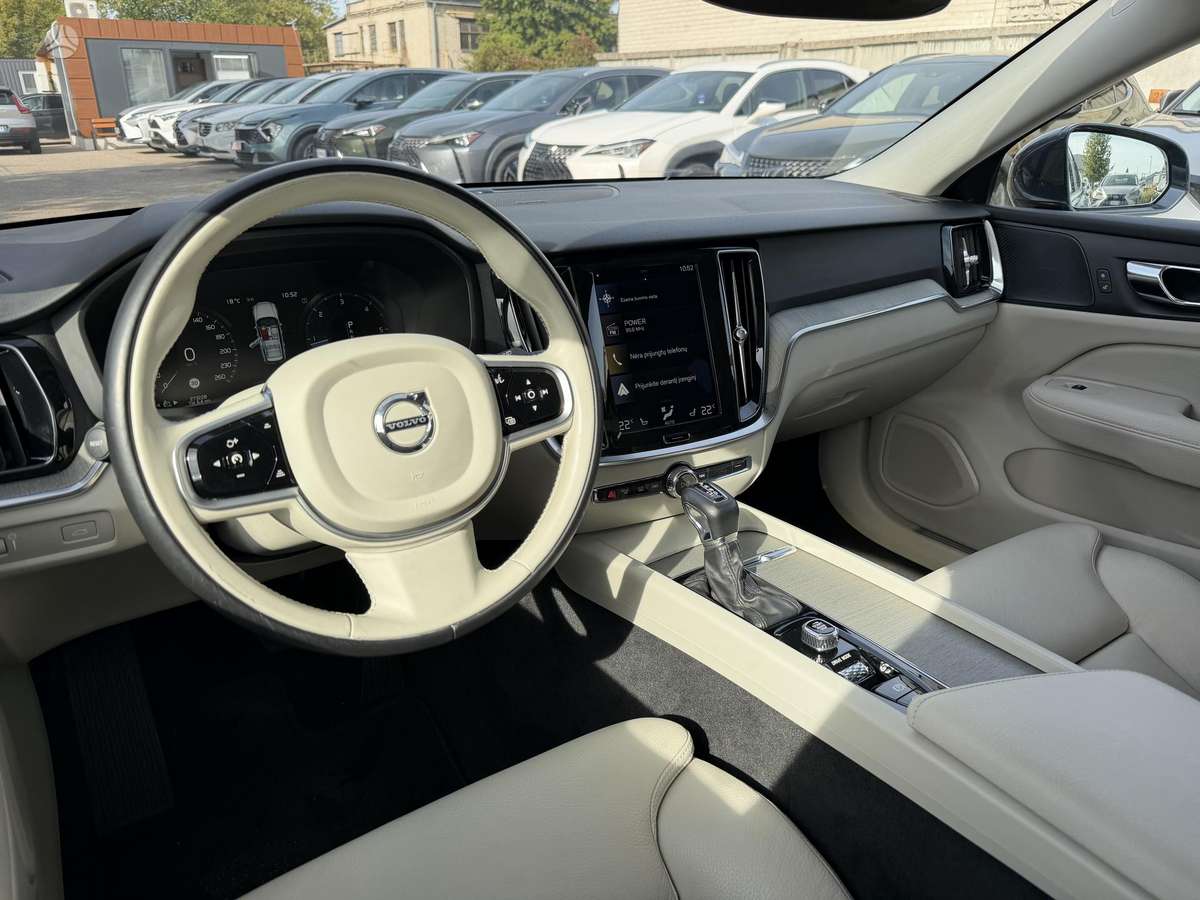 Volvo V60, 2.4 l., Универсал
