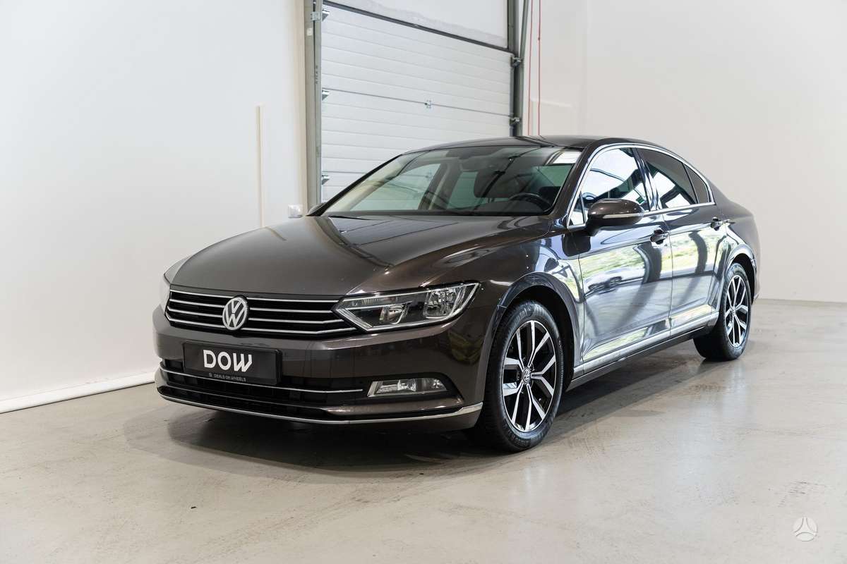 Volkswagen Passat - 2