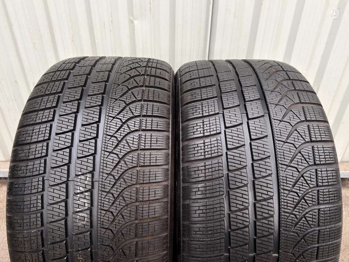 Pirelli PZERO, ziemas 295/30 R21