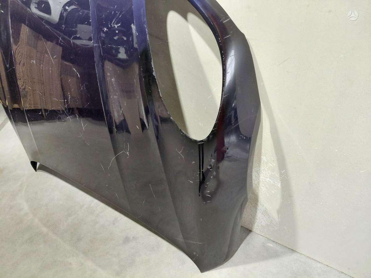 Porsche Macan hood (front, rear)
