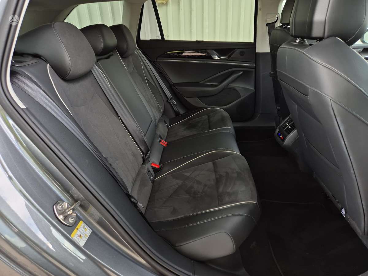 Volkswagen Passat - 6