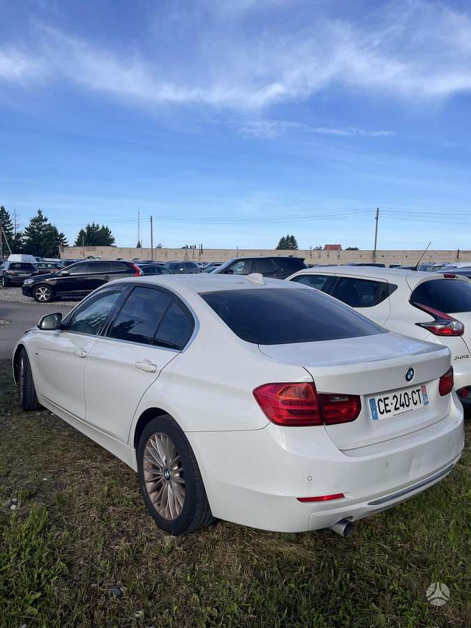BMW 320, 2.0 l., Седан