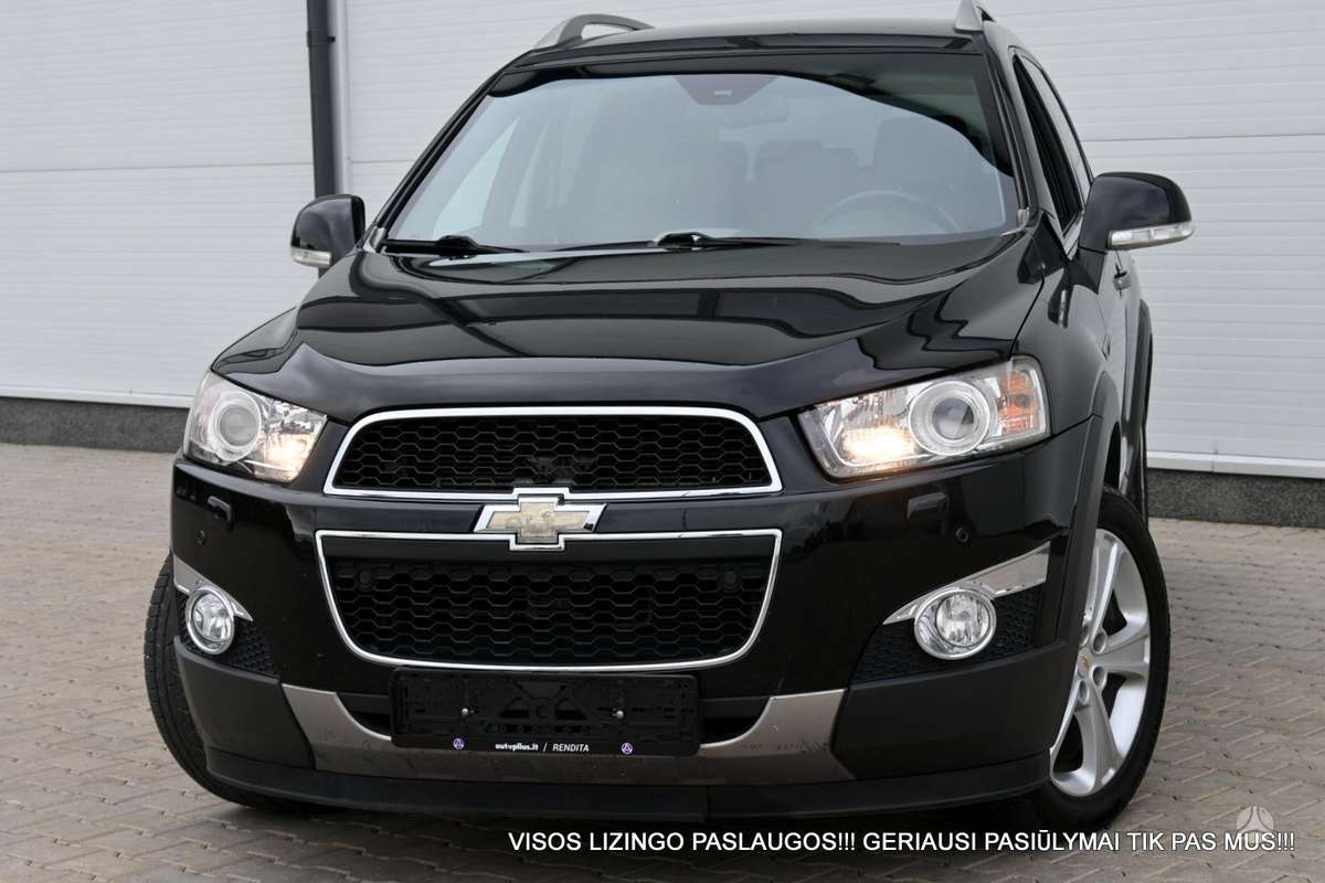 Chevrolet Captiva 2013 — rear view