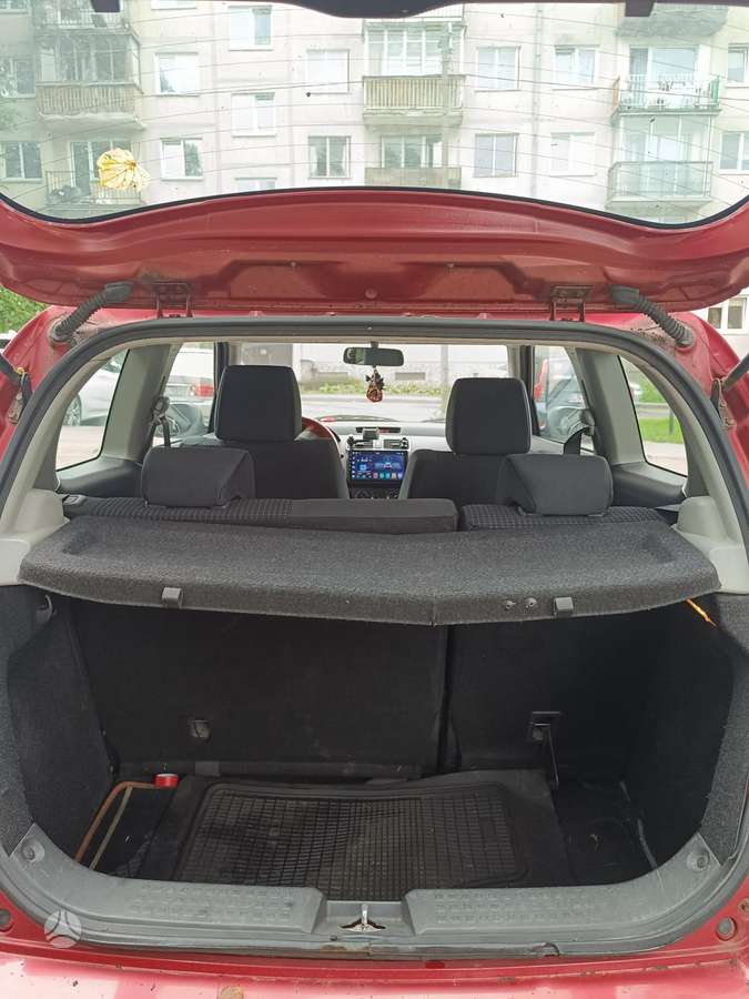 Suzuki Swift - 12