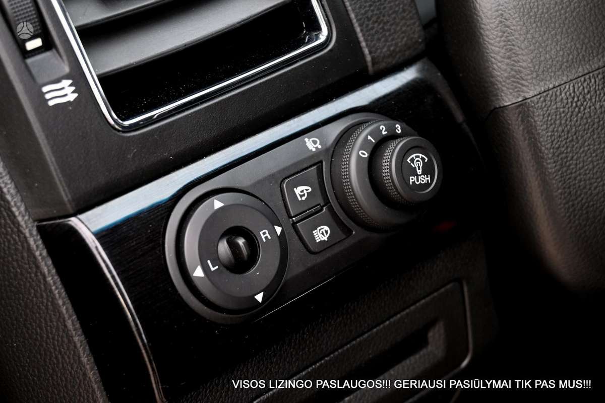 Chevrolet Captiva 2013 — photo 24