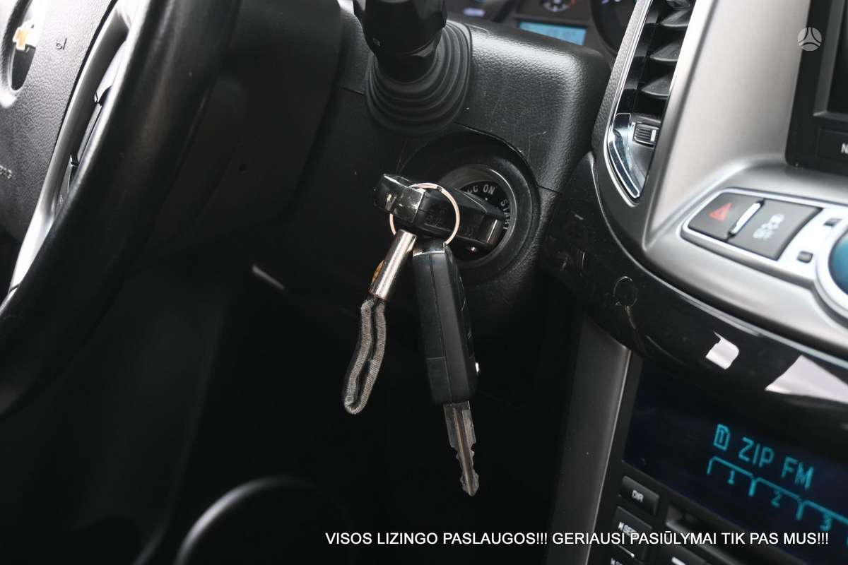 Chevrolet Captiva 2013 — photo 27
