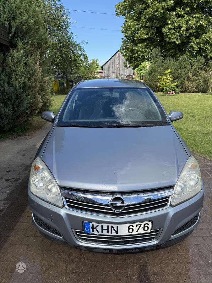 Opel Astra, 1.4 l., hatchback