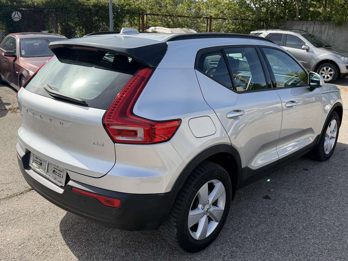 Volvo XC40 - 11