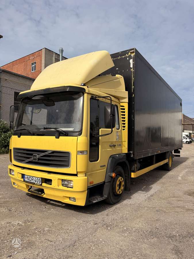 Volvo FL6 180, box trucks / box vans