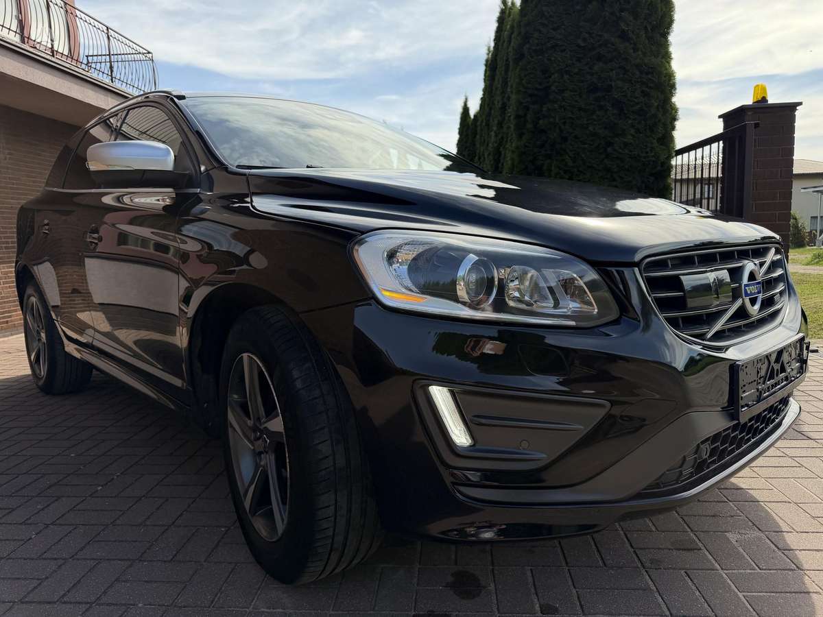 Volvo XC60, 2.0 l., Минивэн