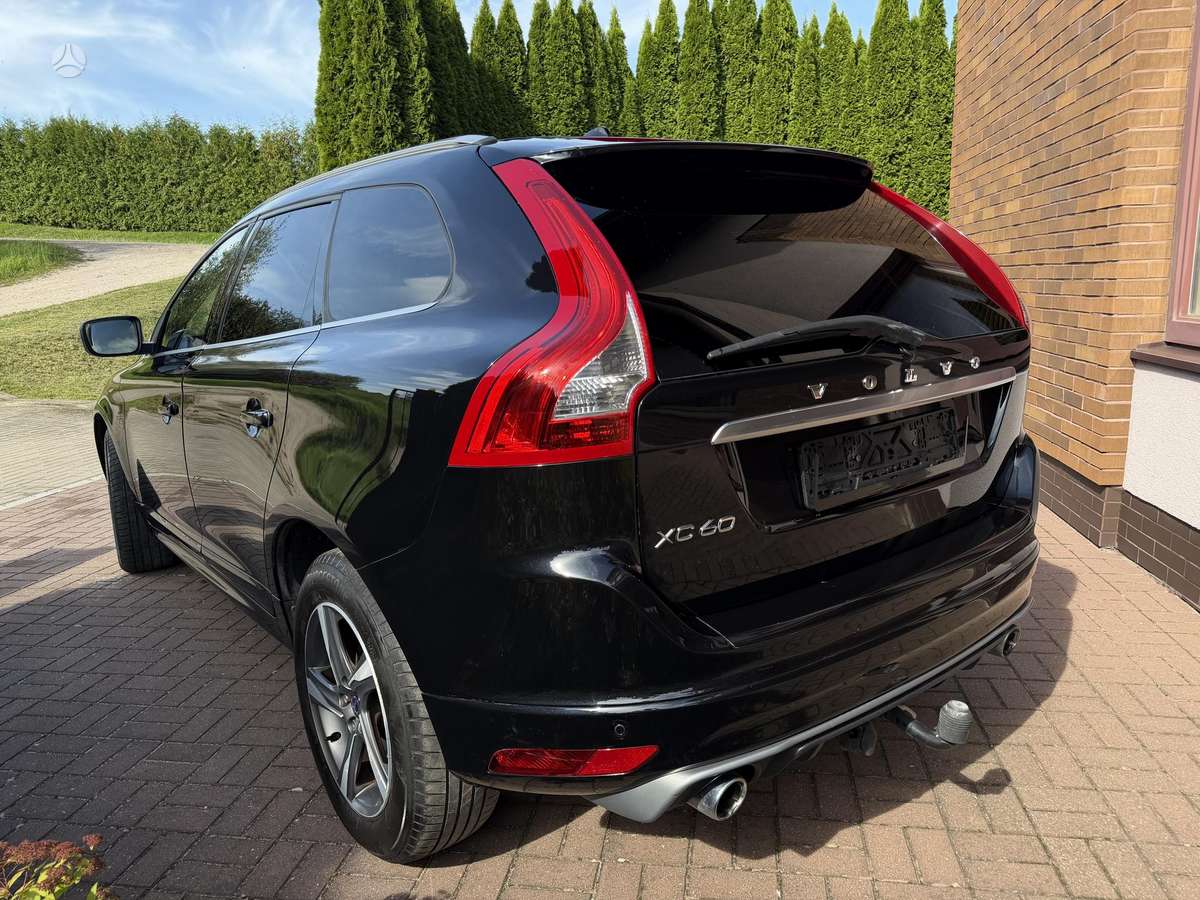 Volvo XC60, 2.0 l., Минивэн