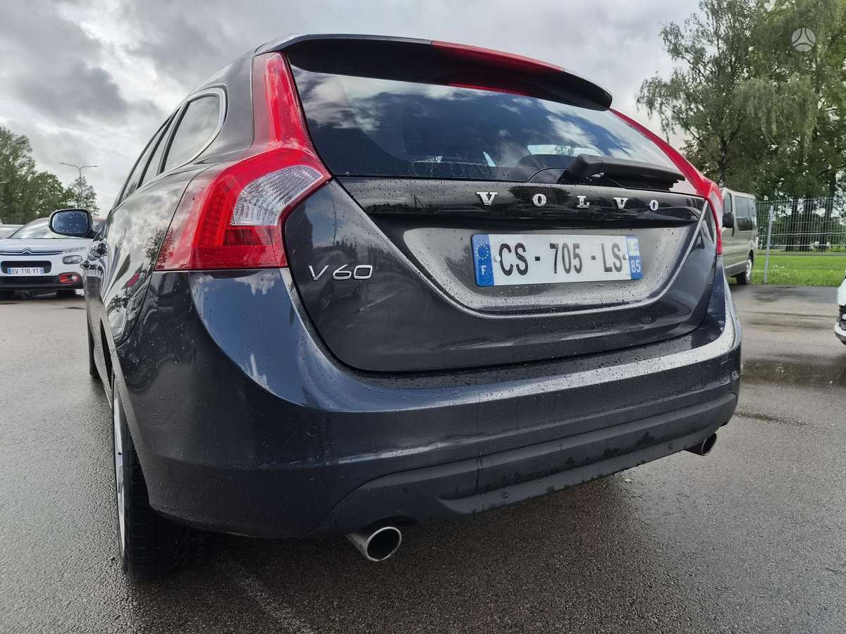 Volvo V60, 2.4 l., Универсал