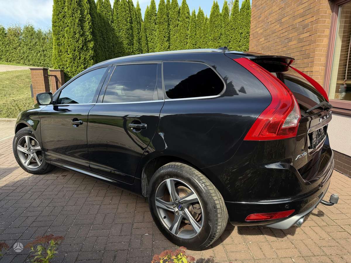 Volvo XC60, 2.0 l., Минивэн