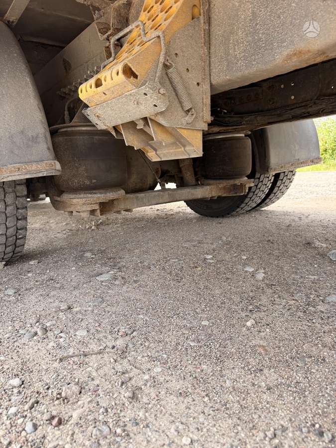 Volvo FL6 180, box trucks / box vans