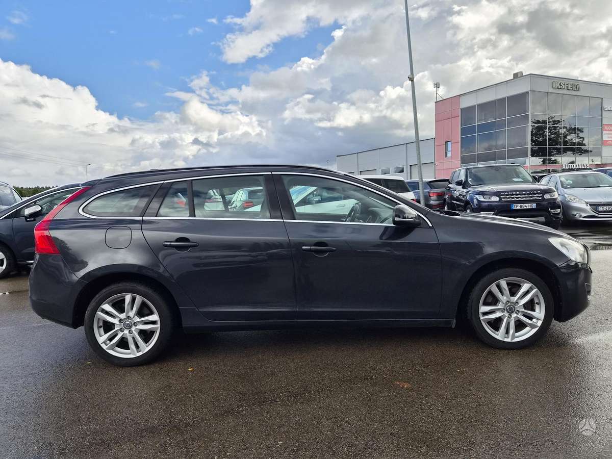 Volvo V60, 2.4 l., wagon