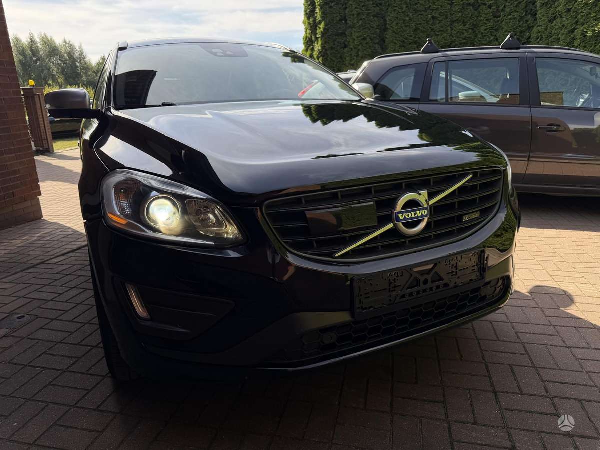 Volvo XC60, 2.0 l., Минивэн