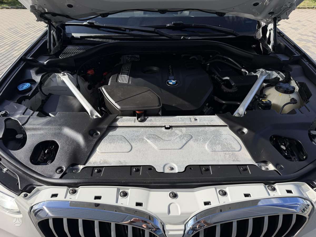 BMW X3, 2.0 l., Внедорожник / Кроссовер
