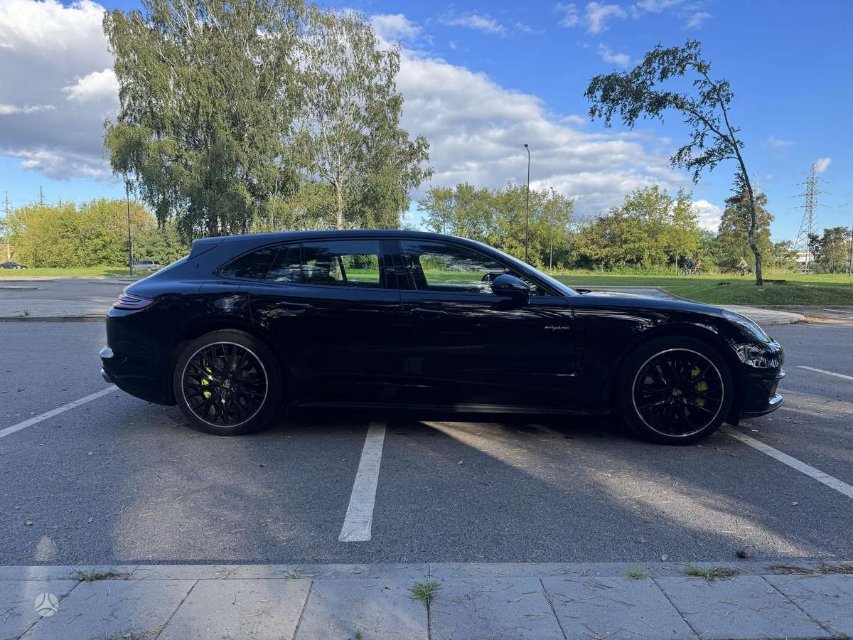 Porsche Panamera - 2