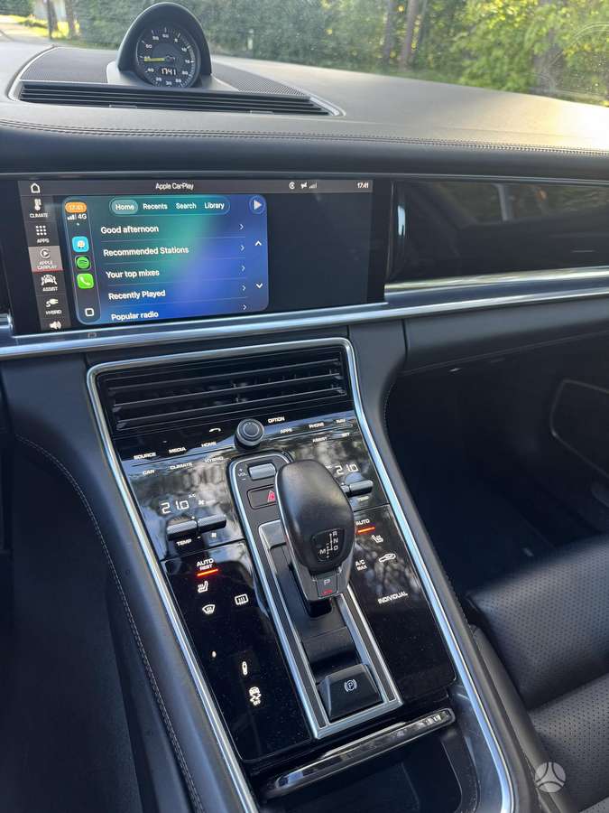 Porsche Panamera - 9