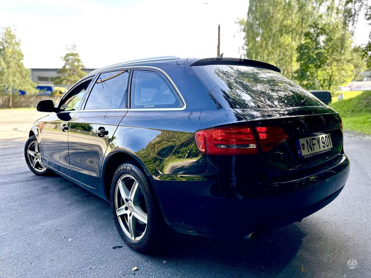 Audi A4, 1.8 l., Универсал