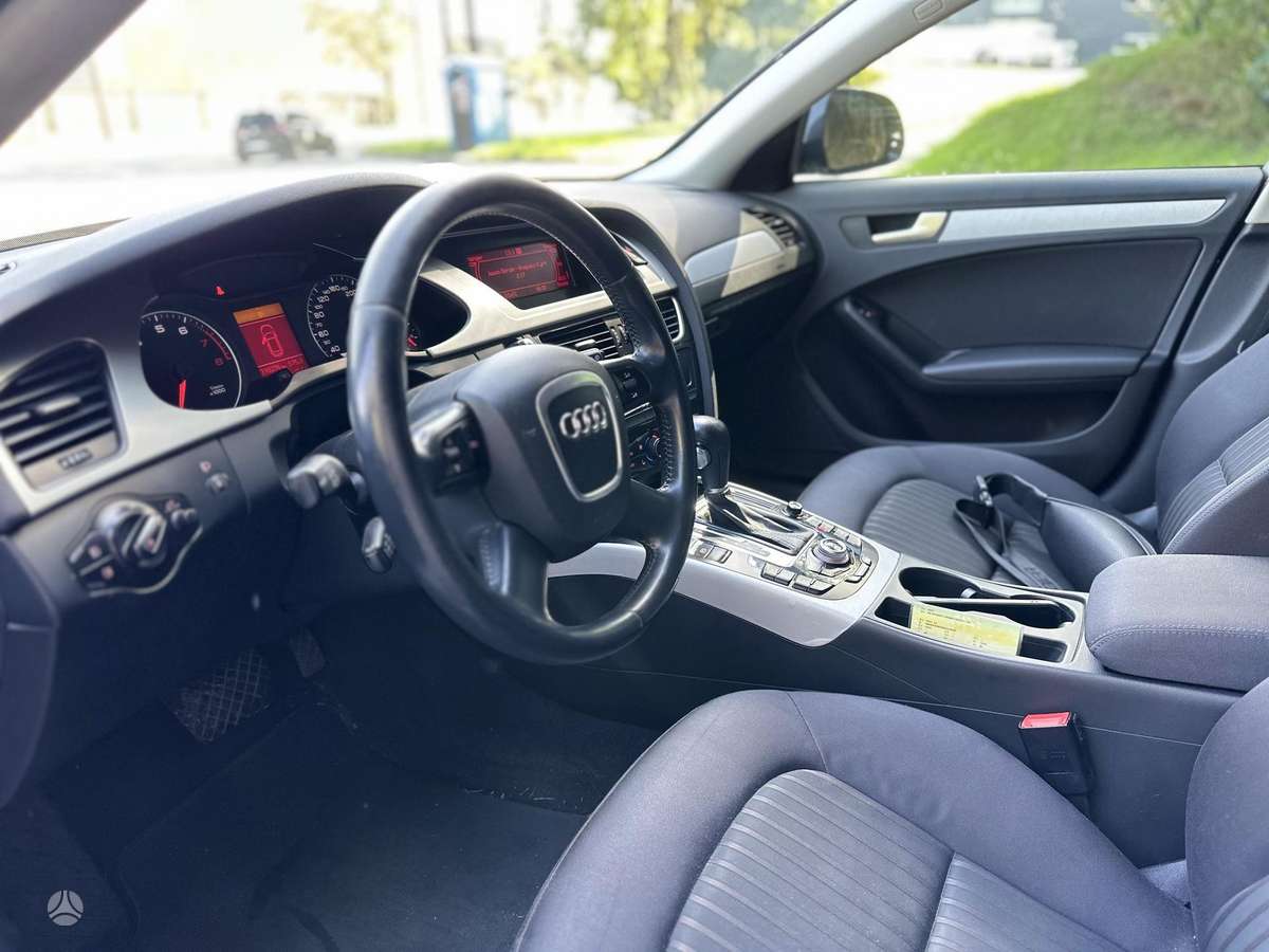Audi A4, 1.8 l., Универсал