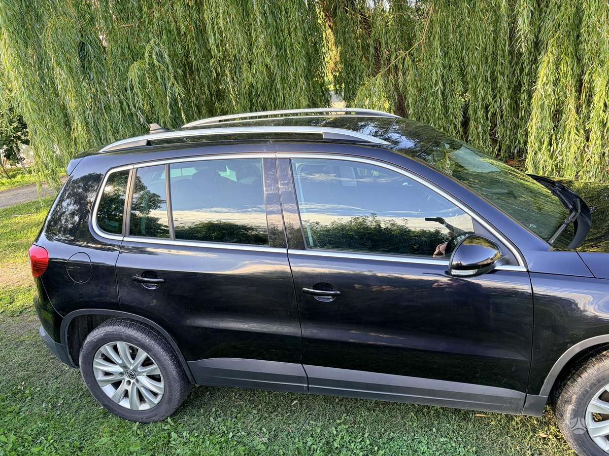 Volkswagen Tiguan - 5