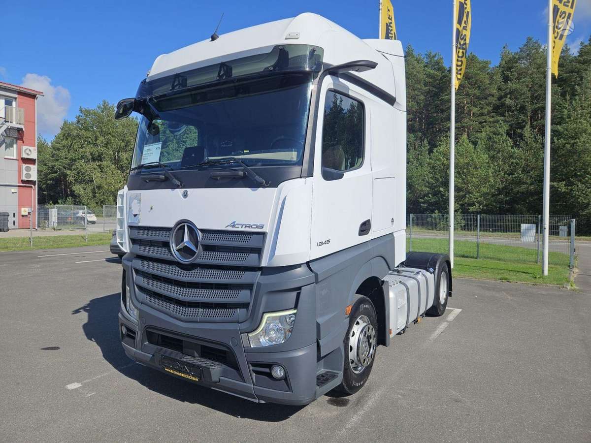 Mercedes-Benz ACTROS 1845, double sleeper