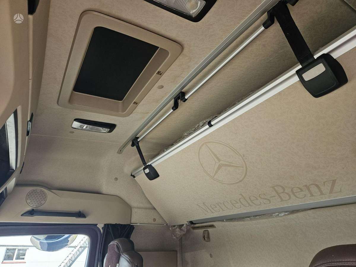 Mercedes-Benz ACTROS 1845, double sleeper